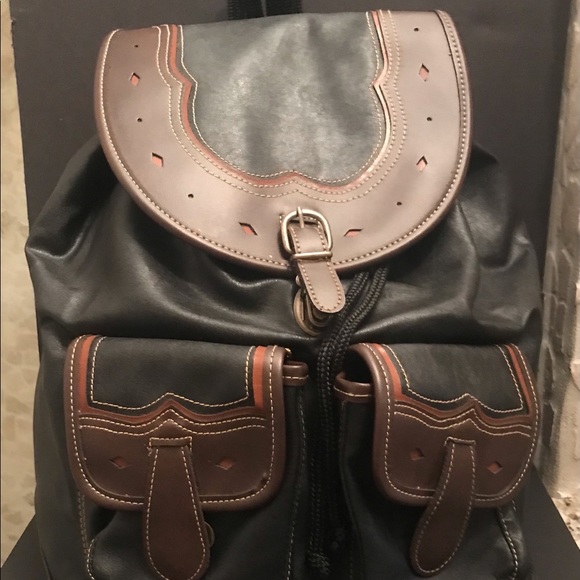 Outdoor Backpack - Picture 2 of 15